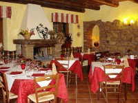 /album/fotogallery/la-crescentina-camino-in-sala-jpg/